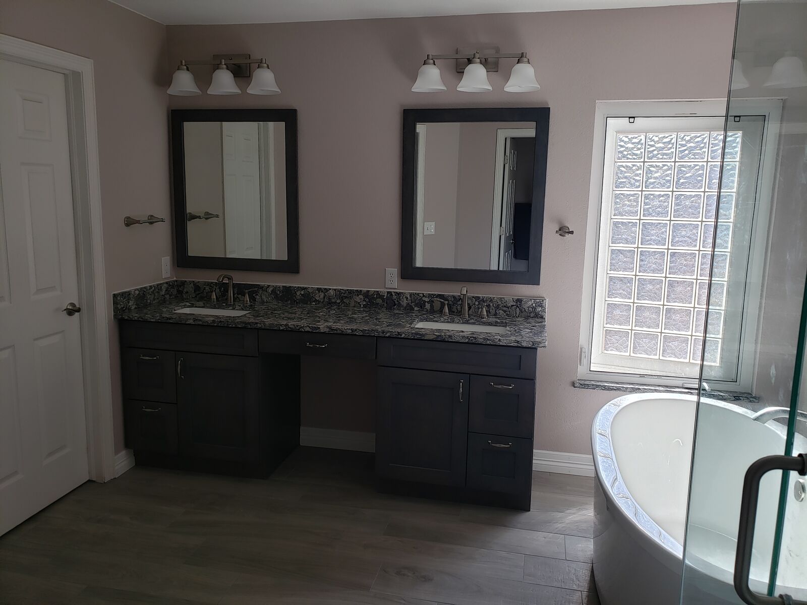 Bathrooms project 38